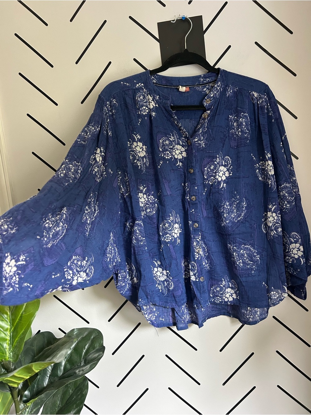 Anthropologie pilcro Sidney Batwing Blouse button up paisley